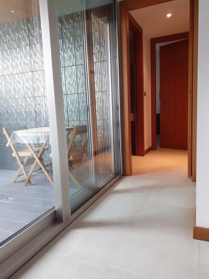 Barcellona Apartment Римини Екстериор снимка